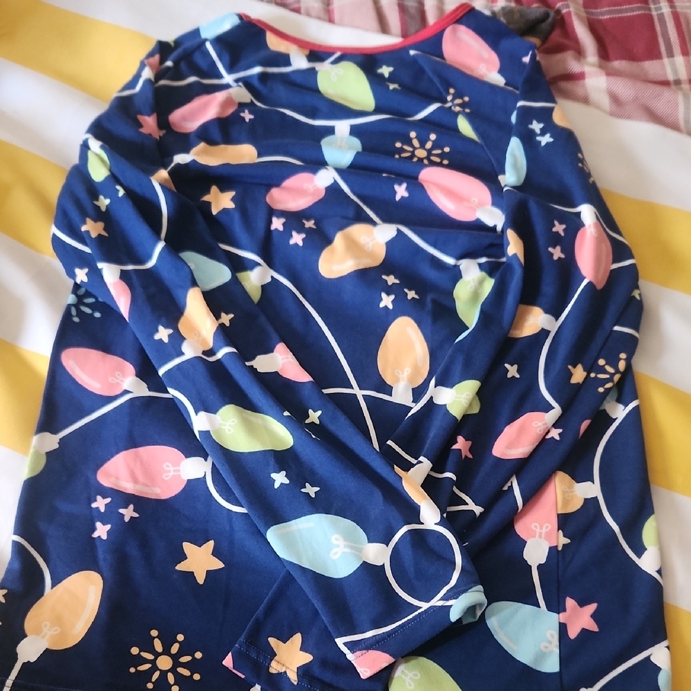Colorful String Light Patterned Pj Set - Picture 2 of 3